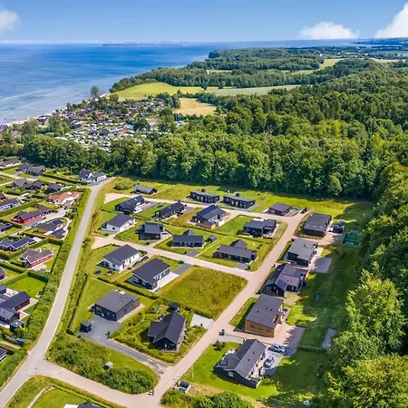Heidie - 600m From The Sea By Interhome Sjolund